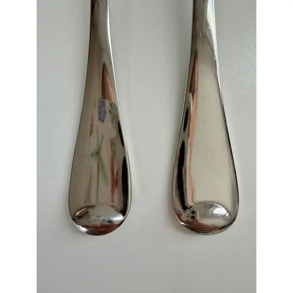 Oneida Islet Dinner Forks 8 1/4” 18/10 Stainless Set of 2 USA Korea